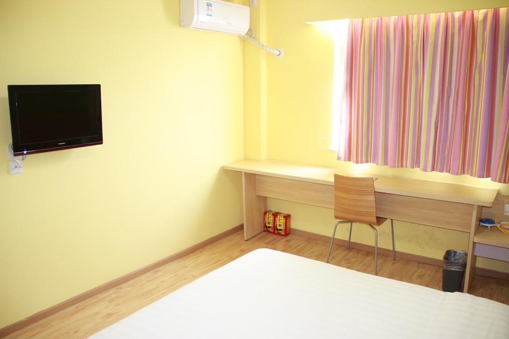 7Days Inn Guangzhou Tianhe Tangxia Junjing Huayuan Exterior foto